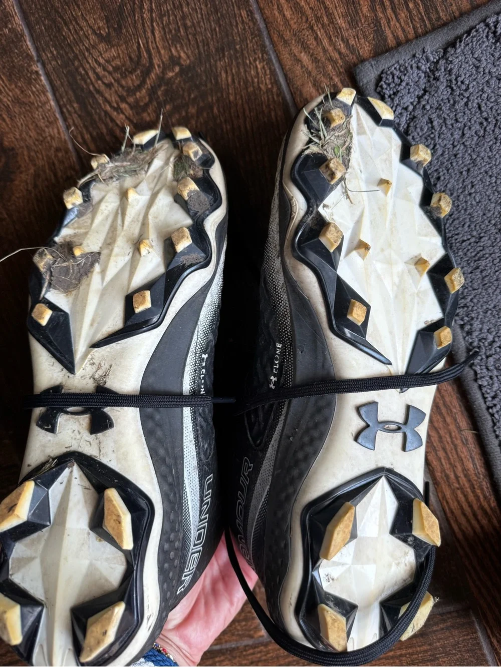 Under Armour Black Football Cleats
